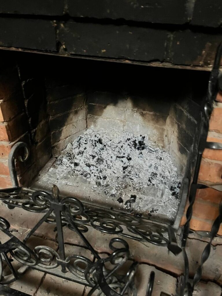 Прокуратура контролирует проверку обстоятельств смерти трёх человек в Волжском