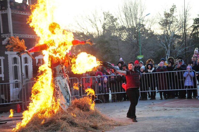 Масленичное веселье в парке Комсомольский Сад: «Ишь ты, масленица! – 2026»