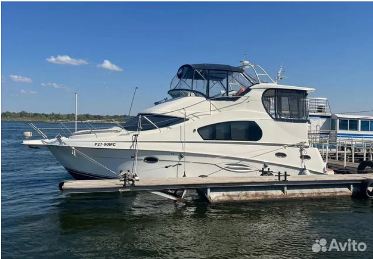 Яхта волгоградского депутата пошла ко дну