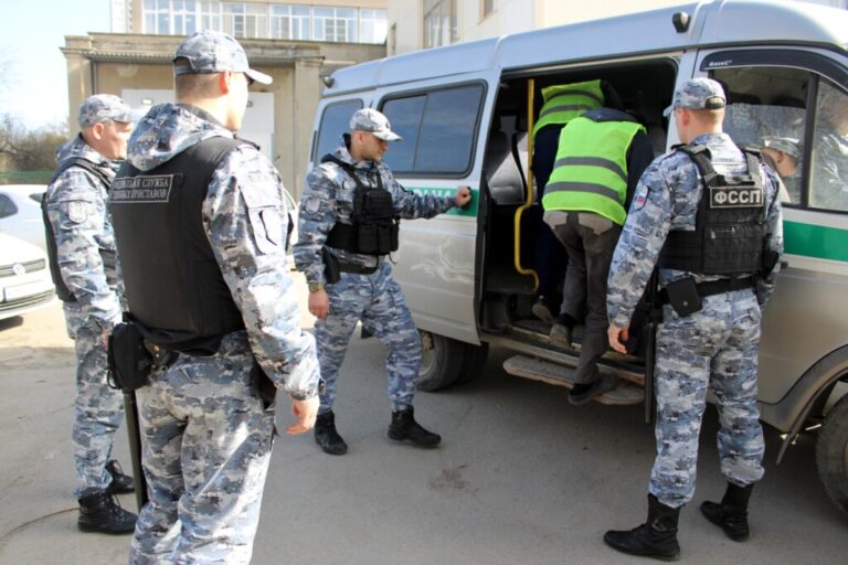 За год из Волгоградской области выдворили более 250 иностранных граждан