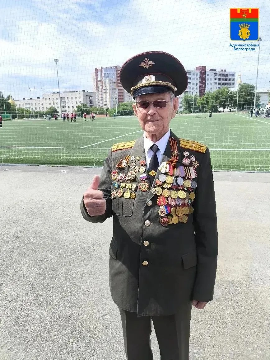 Вековой юбилей ветерана: 100 лет исполнилось участнику ВОВ Александру Медкову