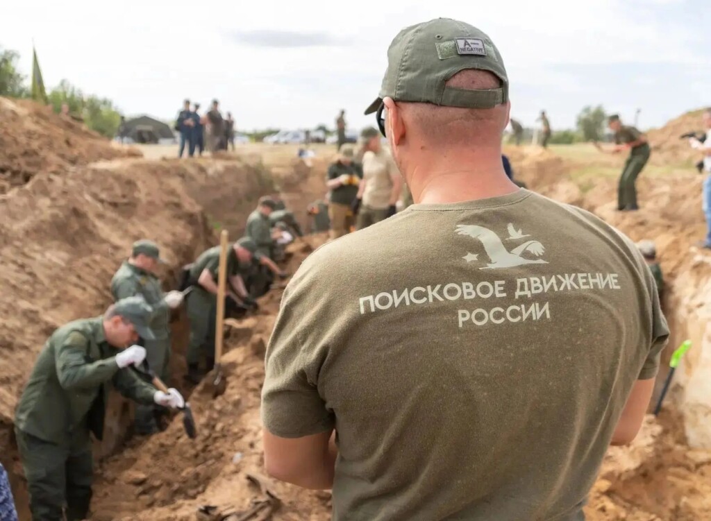 Прокуратура Волгоградской области участвует в Вахте Памяти: на месте лагеря “ДУЛАГ 205” открыт осенний этап работ